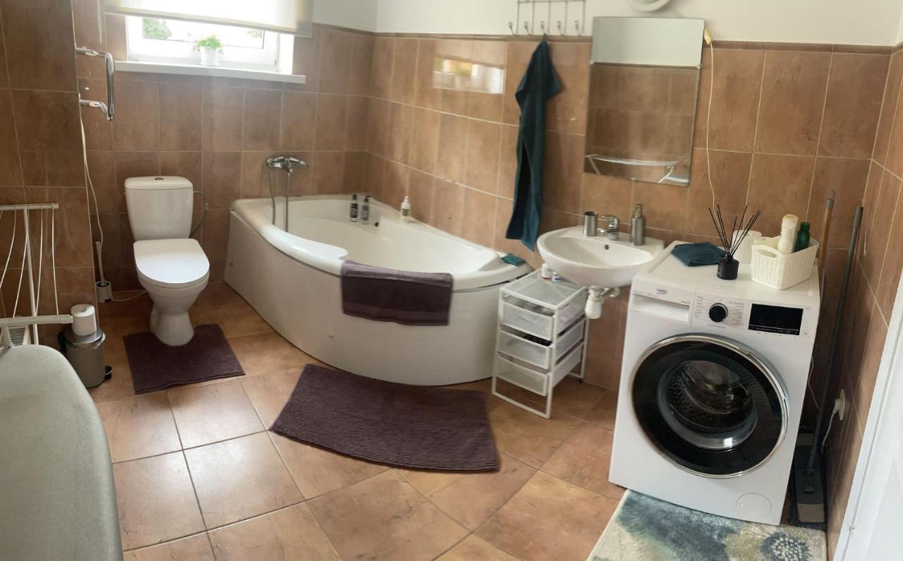 Studio Apartamenti Цесис Экстерьер фото
